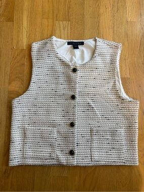Tullea Tweed Button-Front Lined Vest in Cream | Medium